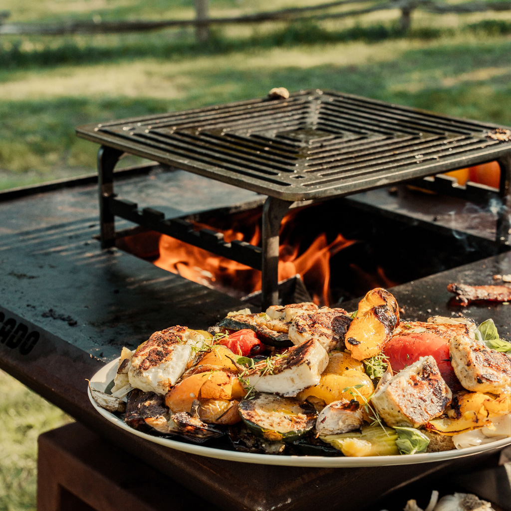 Gegrilde groenten met gebakken halloumi